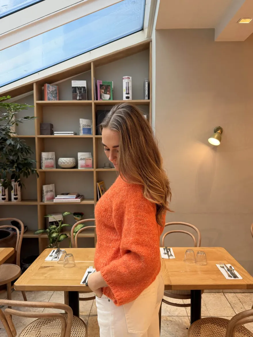 Design By Si Aire striktrøje med turtleneck - Orange Online