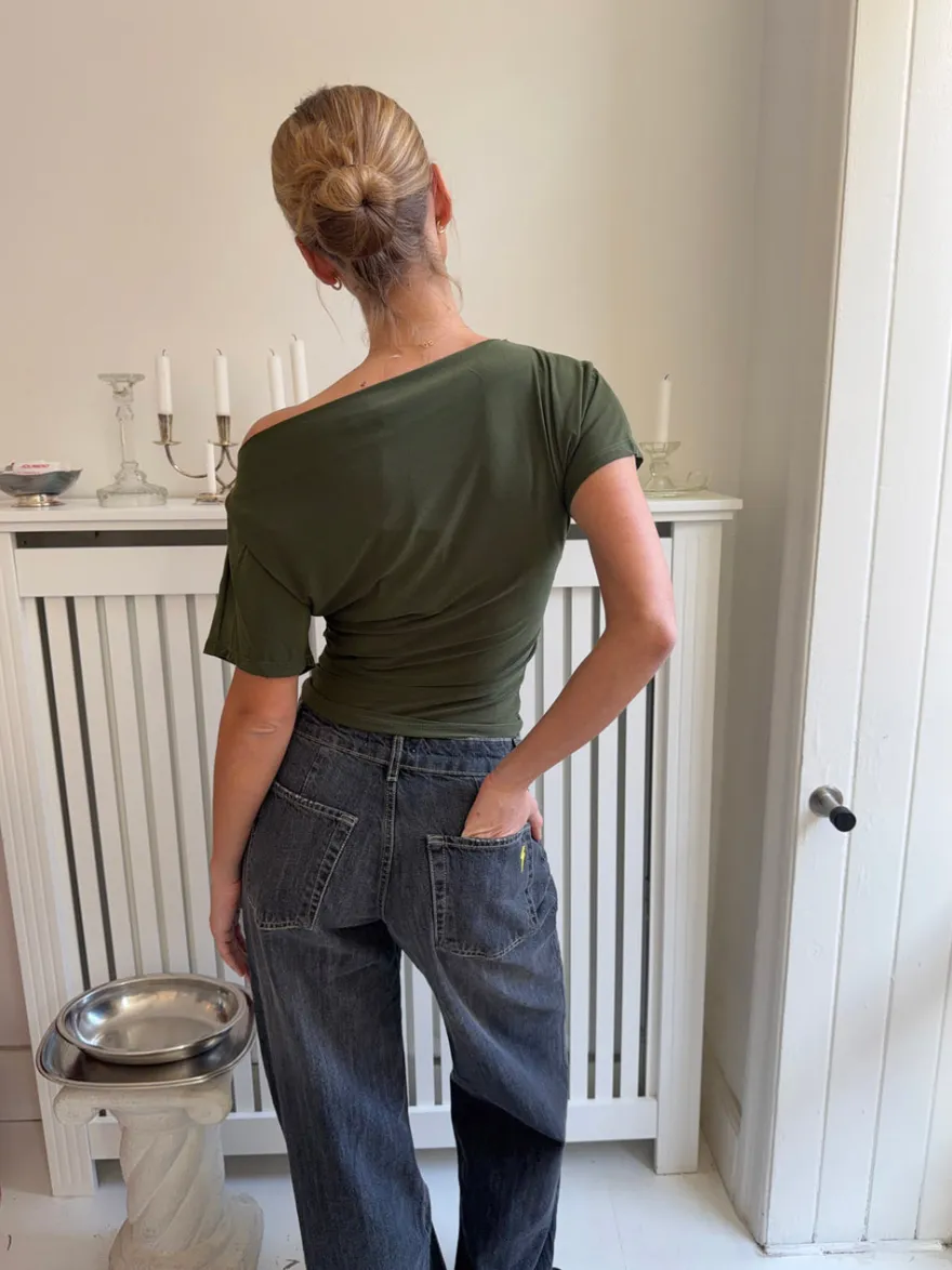 Design By Si Alaia lavtaljede jeans med lyn detalje - Grå denim Clearance