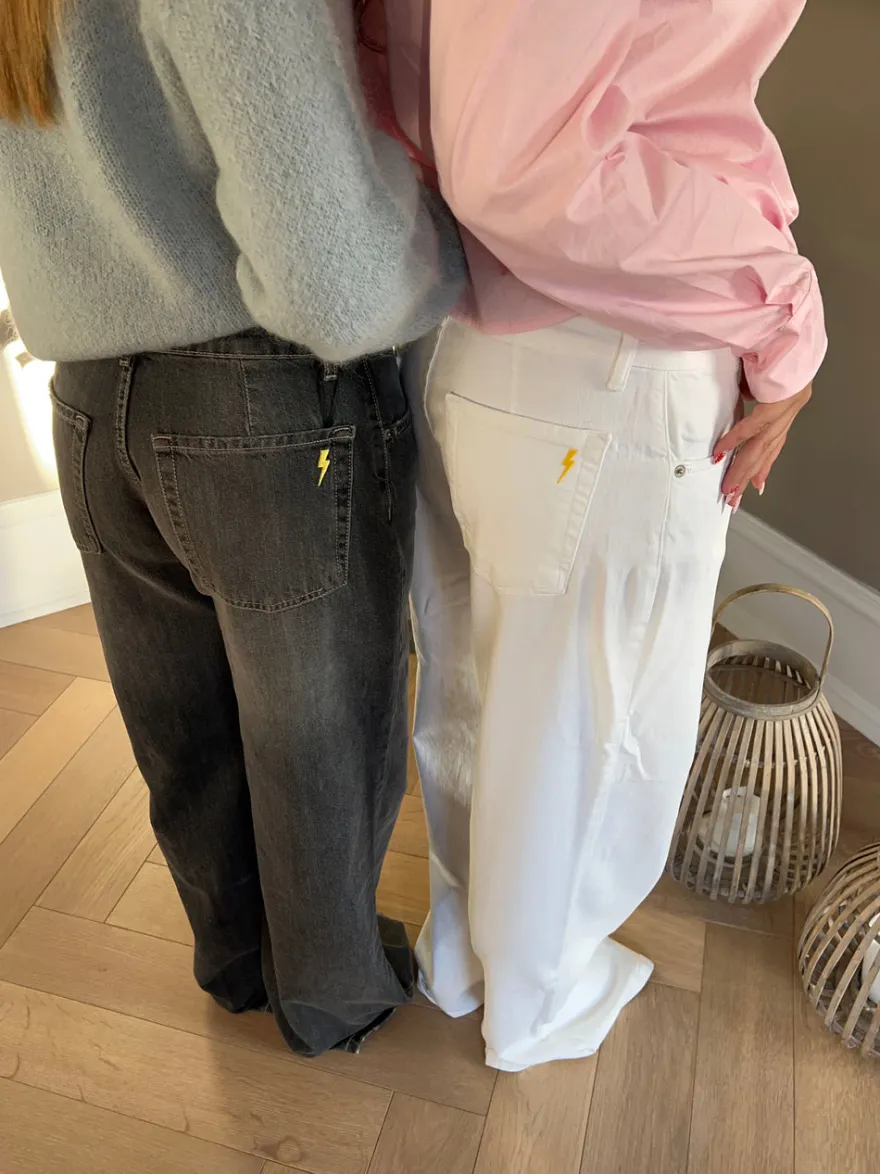 Design By Si Alaia lavtaljede jeans med lyn detalje - Grå denim Clearance