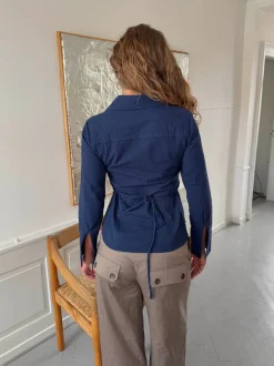 Design By Si Alberte figursyet skjorte - Navy New