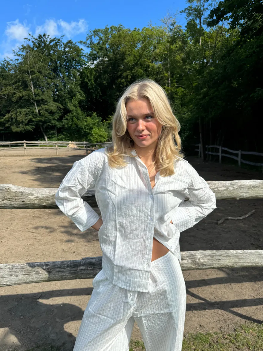 Design By Si Alina skjorte med striber - Hvid/sort Hot