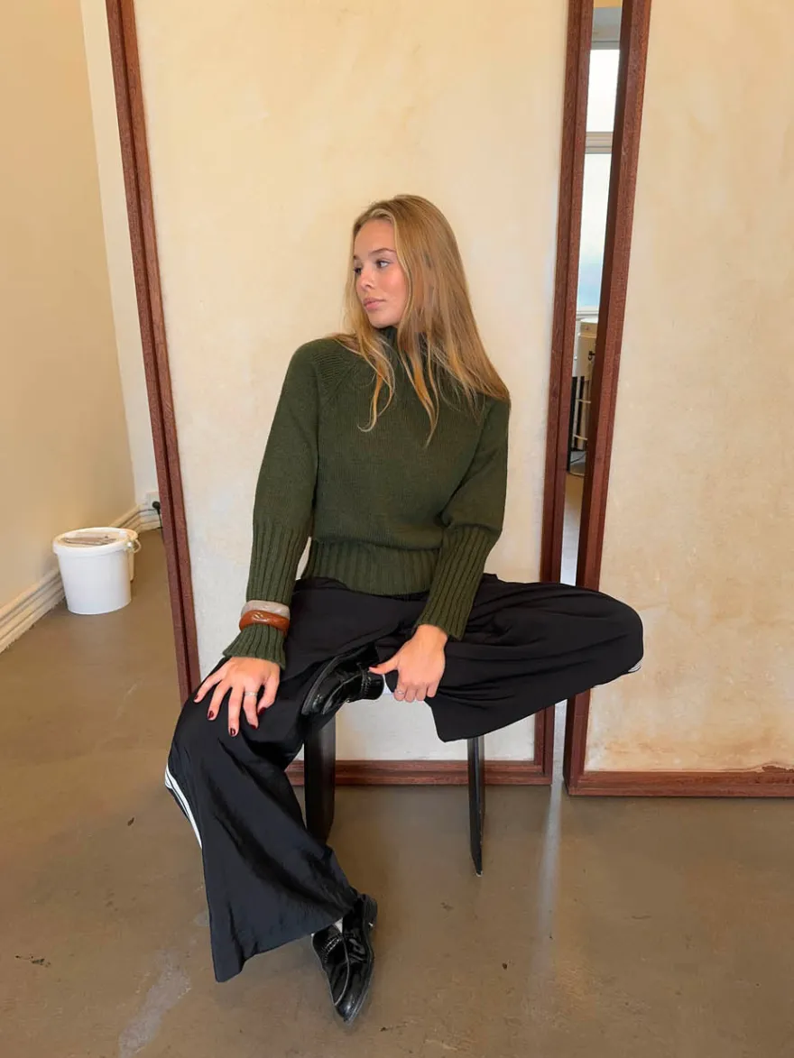 Design By Si Alyssa striktrøje med turtleneck - Grøn