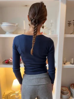Design By Si Amally langærmet bluse med broderede hjerter - Navy Sale