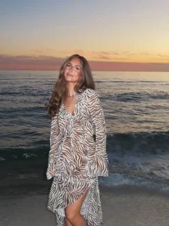 Design By Si Amy kjole i zebraprint - Sort/hvid Best