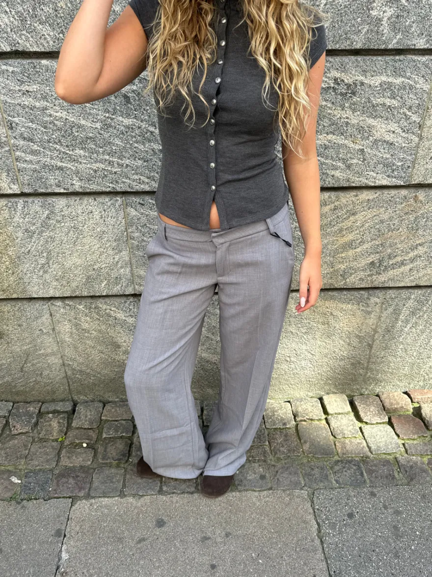 Design By Si Anna Olympia lavtaljede suit bukser - Grå Online