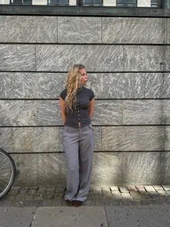 Design By Si Anna Olympia lavtaljede suit bukser - Grå Online