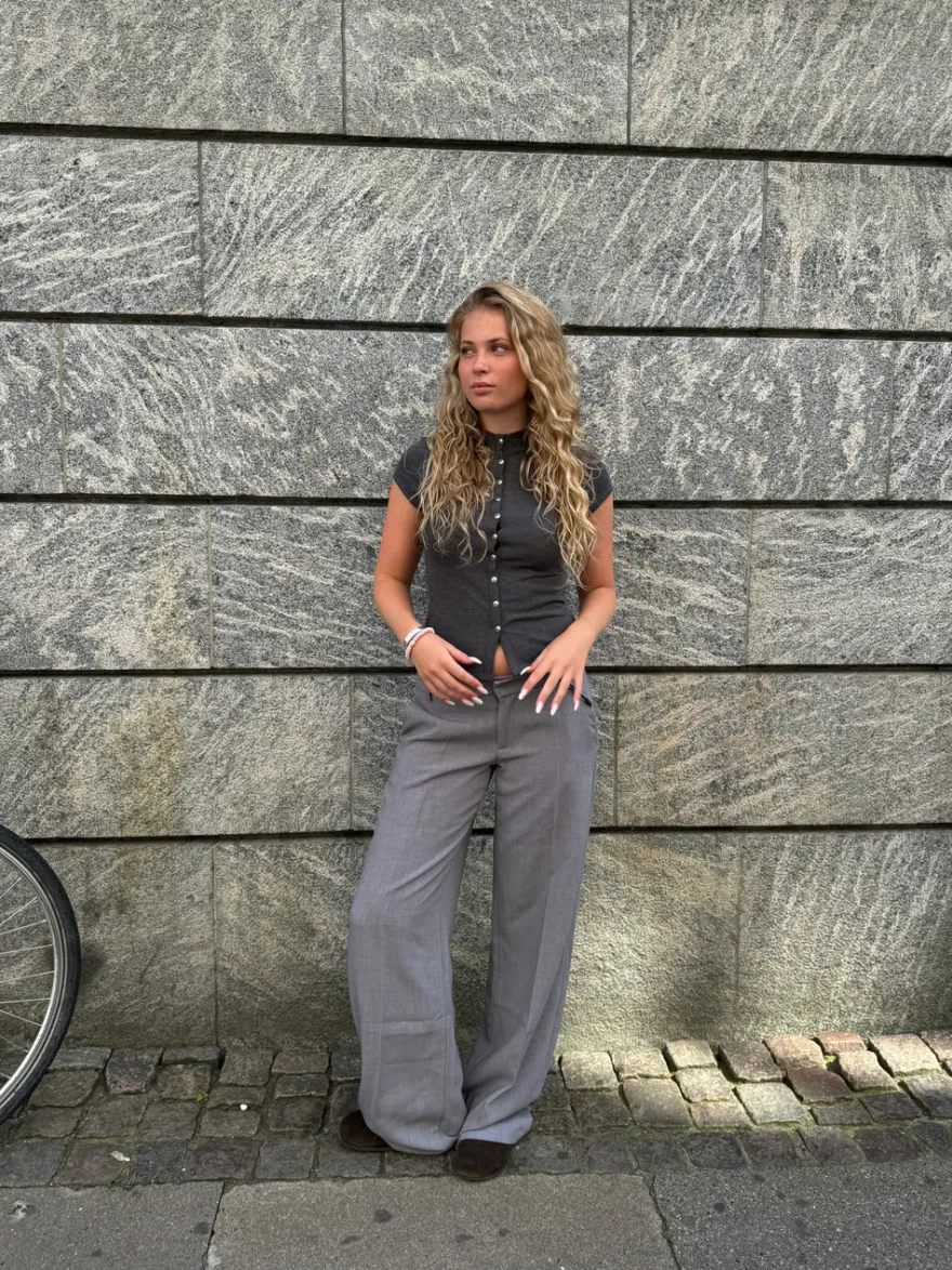 Design By Si Anna Olympia lavtaljede suit bukser - Grå Online