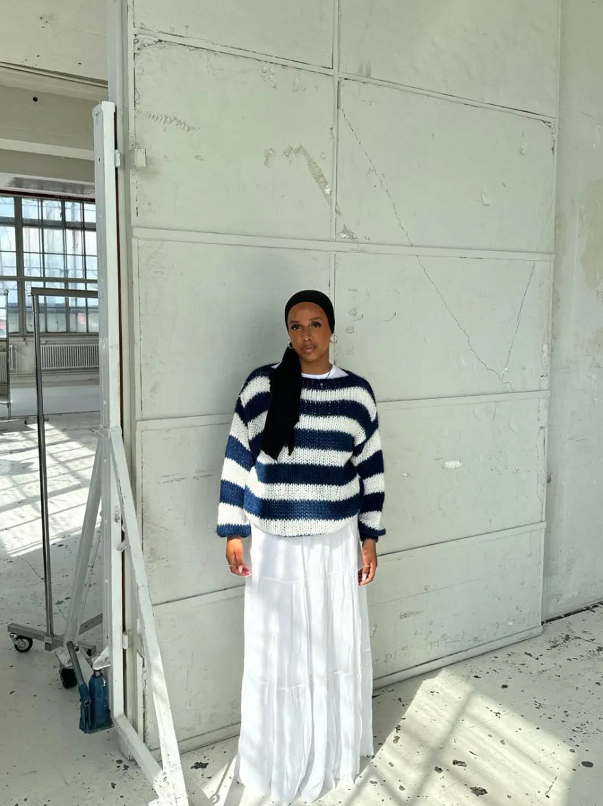 Design By Si Anna Olympia striktrøje - Navy Clearance