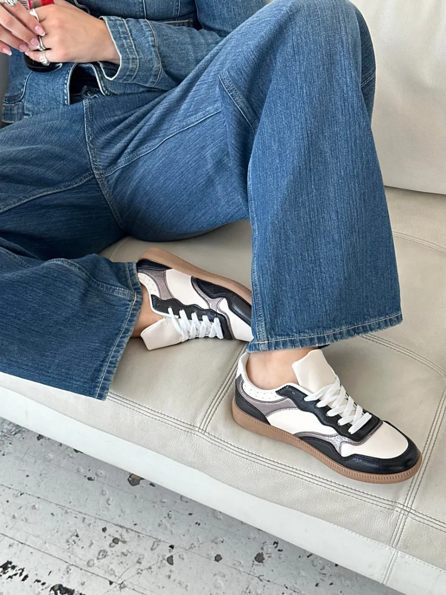 Design By Si Apia sneakers - Hvid/sølv og sort