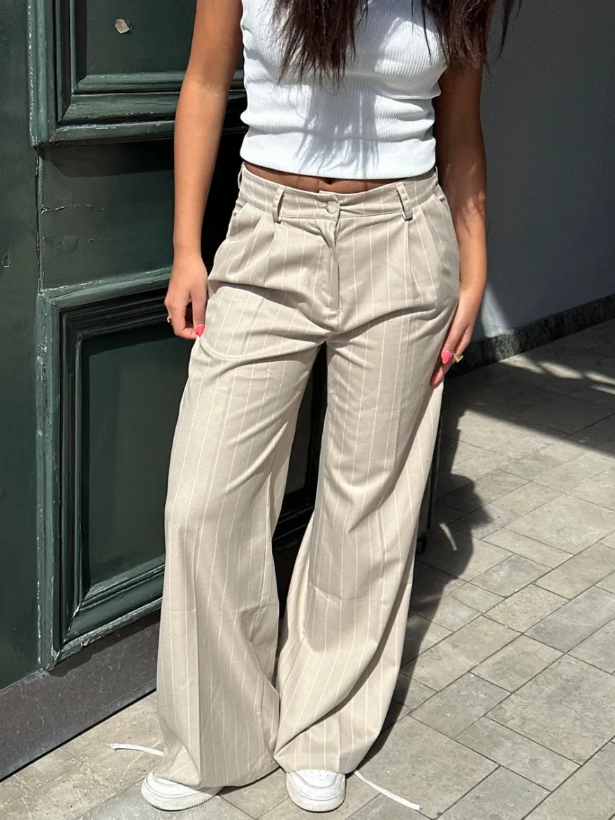 Design By Si Arlette suit bukser - Beige stribet New