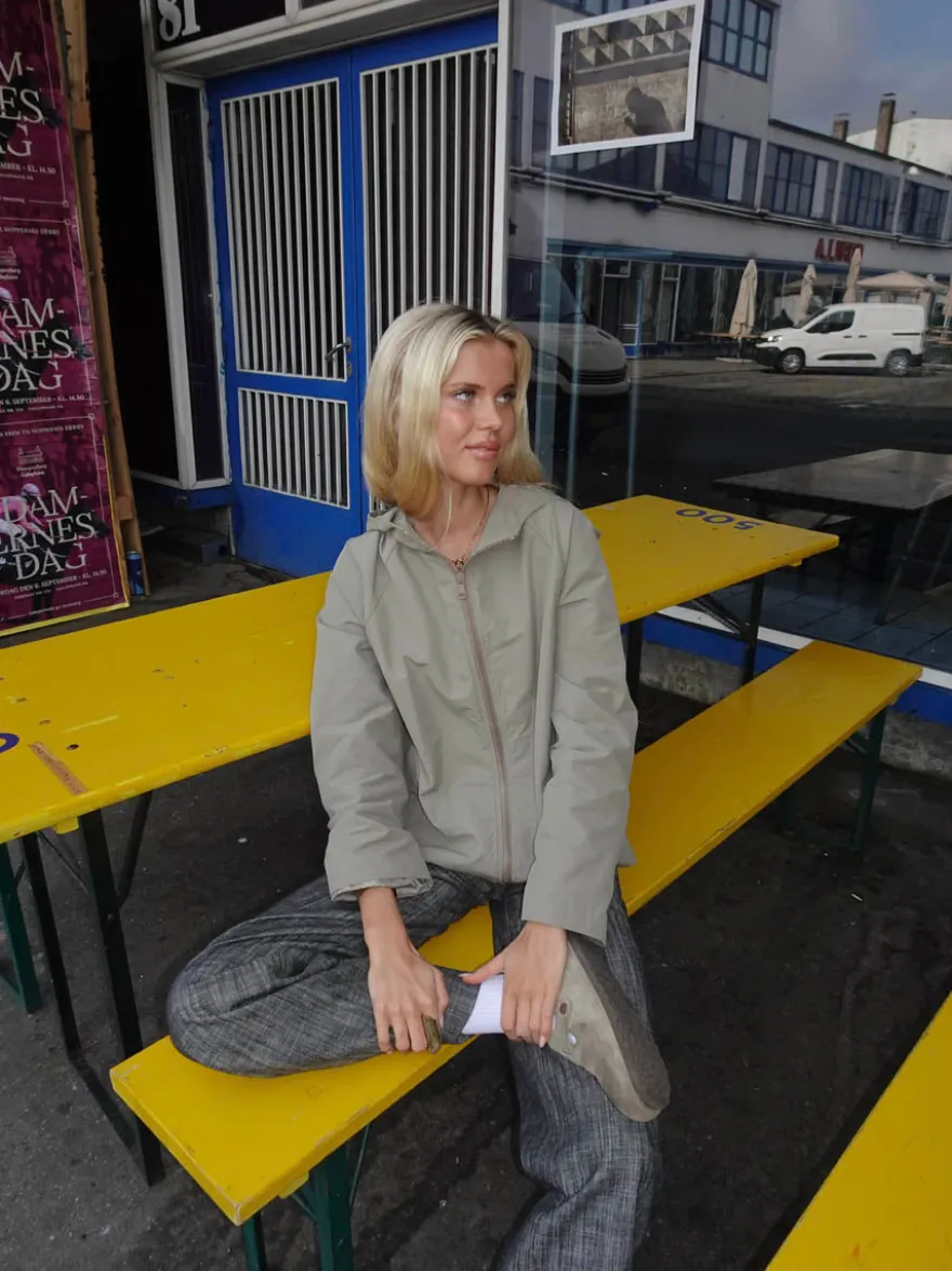 Design By Si Ashley windbreaker jakke - Beige New