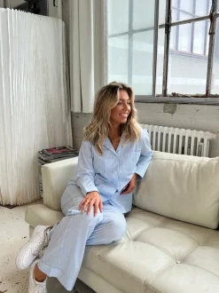 Design By Si Avana pyjamasskjorte med striber - Blå/hvid Outlet