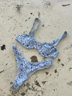 Design By Si Avani bikini Hot