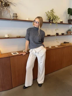 Design By Si Avelina bukser med bindebælte - Off white Discount