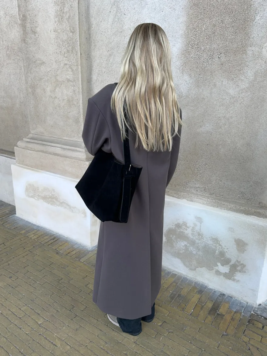 Design By Si Barcelona skuldertaske i ruskind - Sort Hot