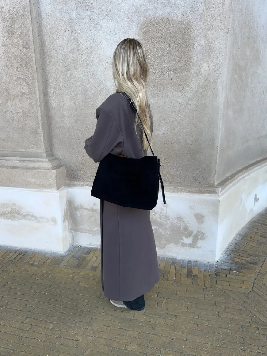 Design By Si Barcelona skuldertaske i ruskind - Sort Hot