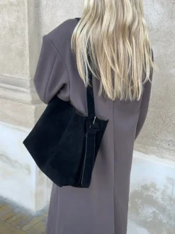 Design By Si Barcelona skuldertaske i ruskind - Sort Hot