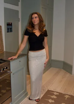 Design By Si Bella maxinederdel med pallietter - Off white