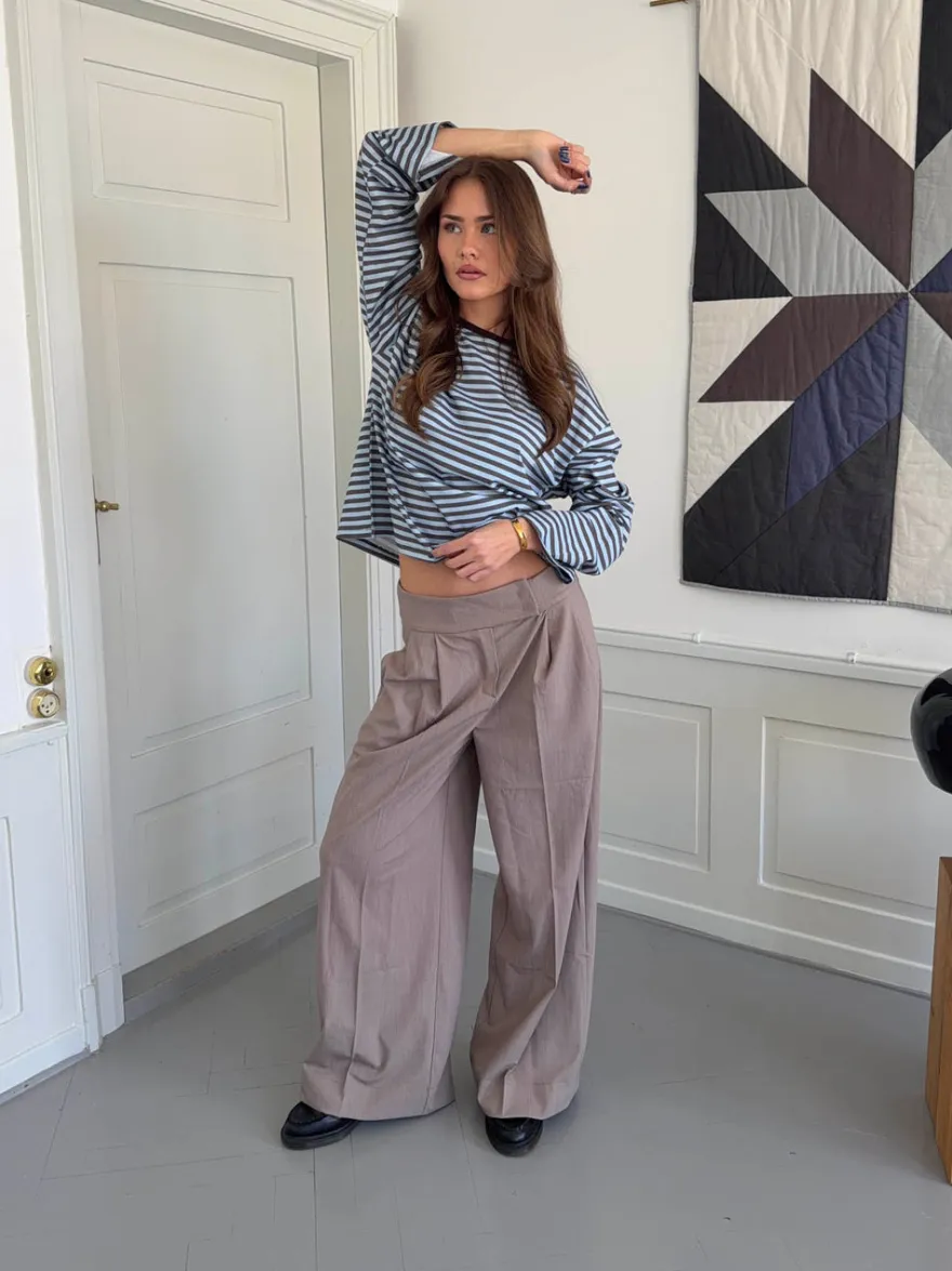 Design By Si Belliano suitbukser - Taupe Online