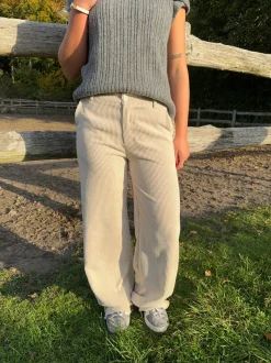 Design By Si Betsy baggy fløjlsbukser - Off white Discount