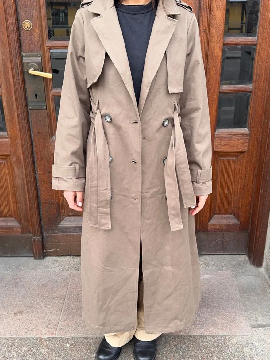 Design By Si Bitta trenchcoat - Brun