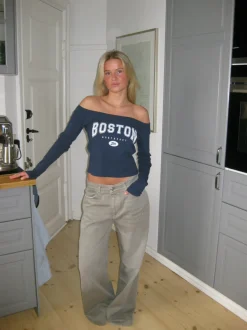Design By Si Boston off-shoulder bluse - Blå Discount