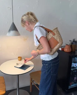 Design By Si Botalia strandtaske i flet - Beige Best