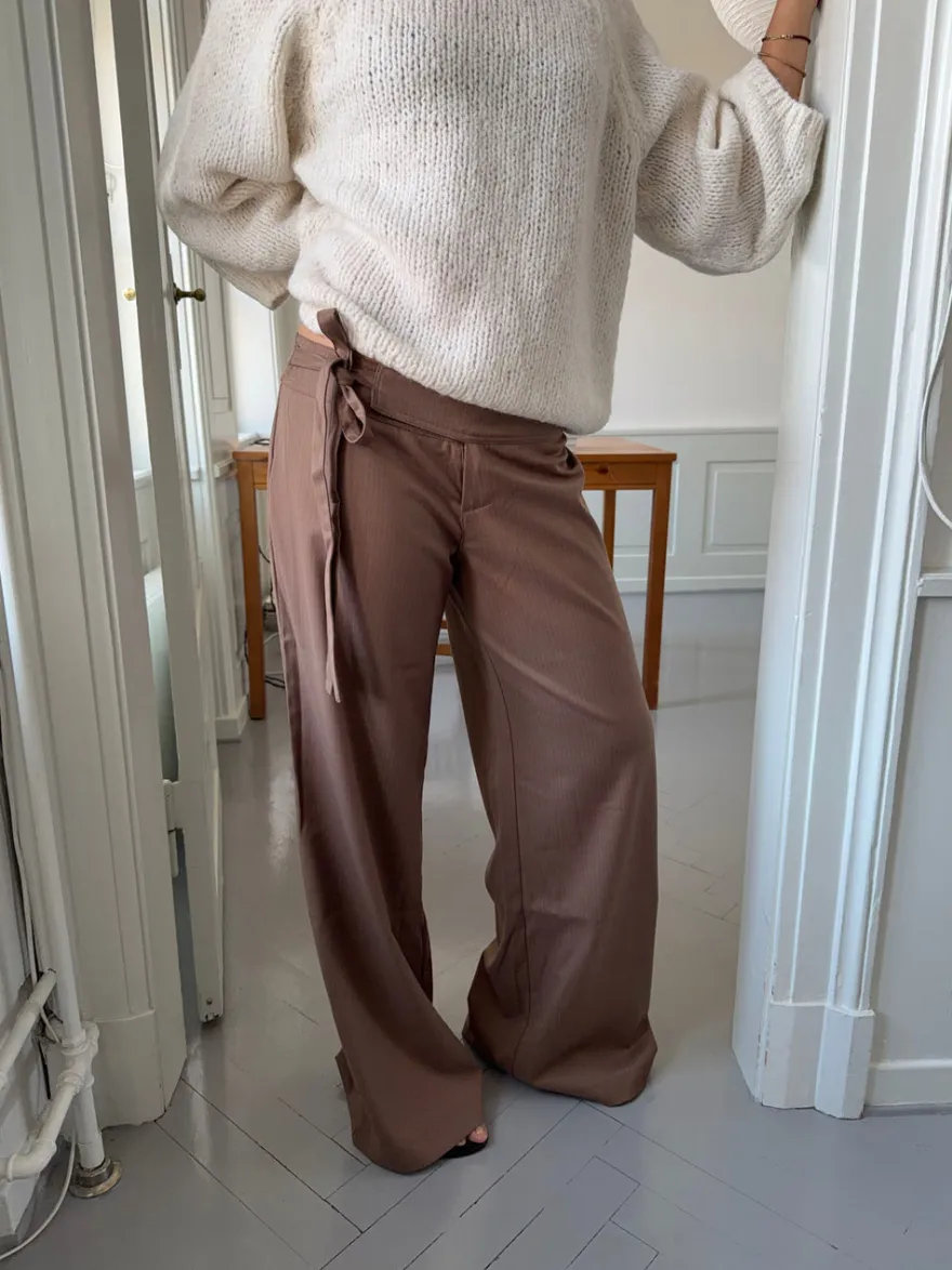 Design By Si Buka bukser med bindebånd og striber - Brun Best