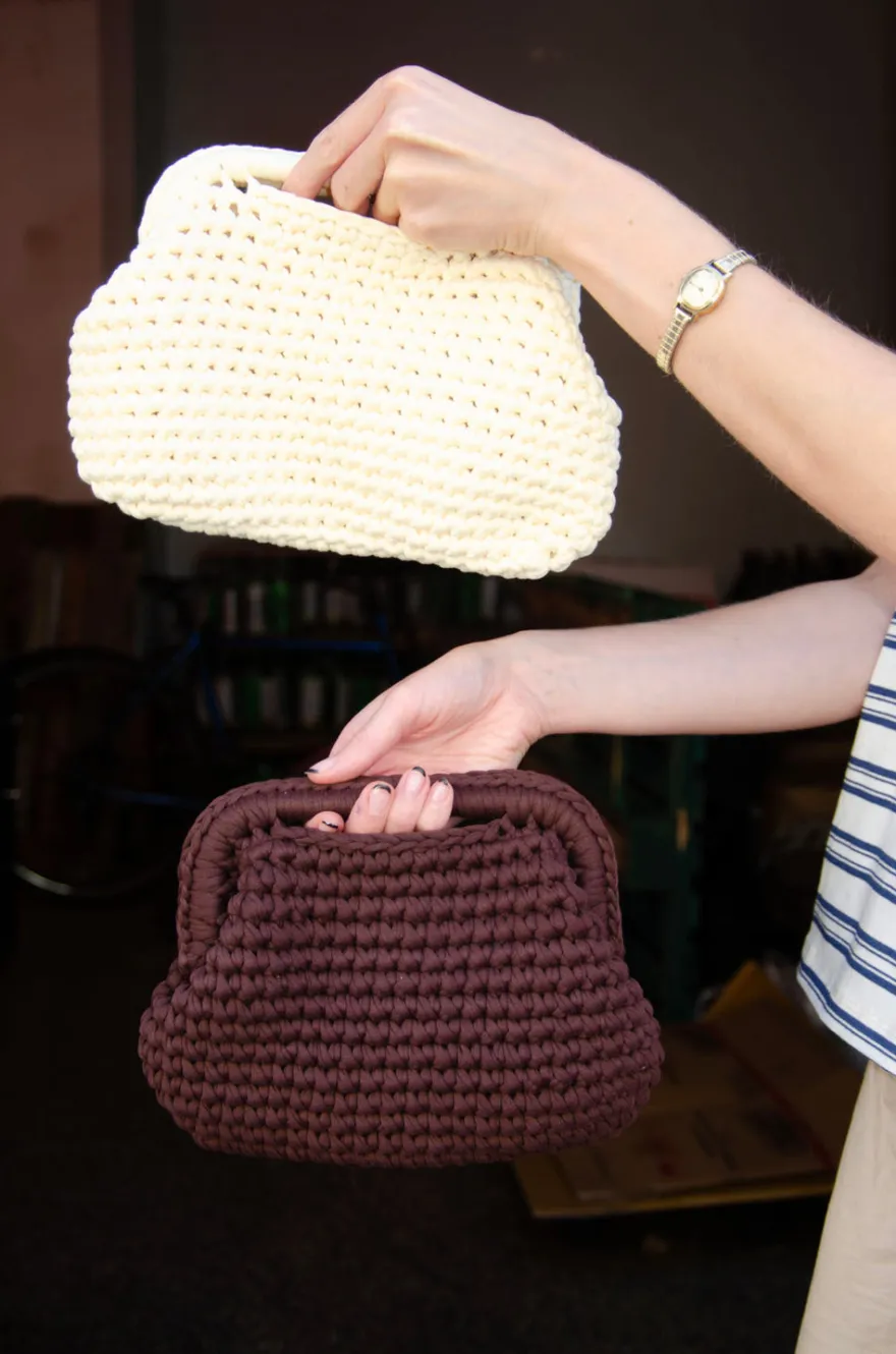 Design By Si Calia hæklet clutch - Brun Clearance