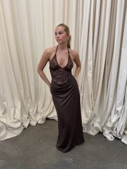 Design By Si Camillene kjole med blonder - Brun Discount