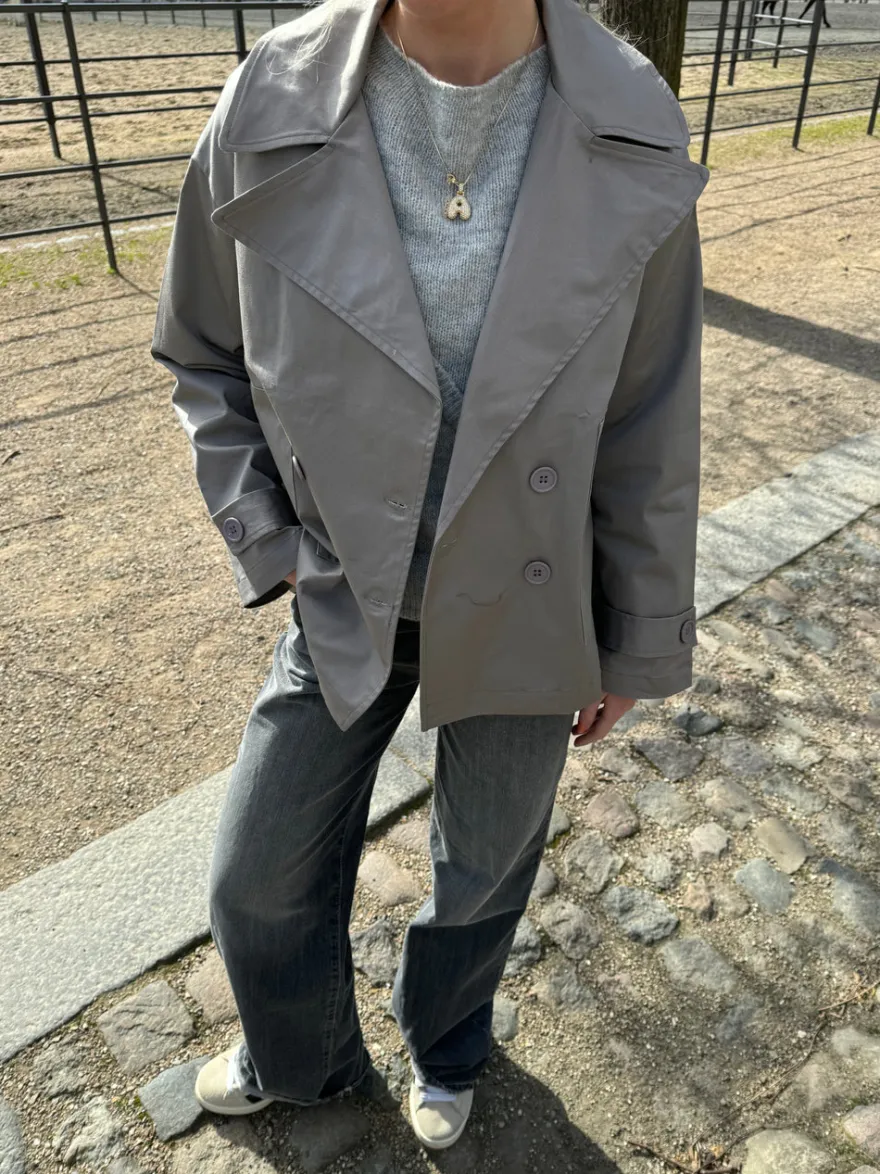 Design By Si Catinka trenchcoat - Grå Outlet