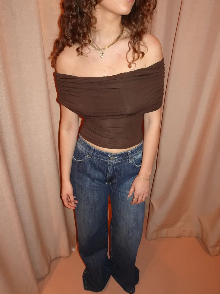 Design By Si Celora off shoulder top - Brun Clearance