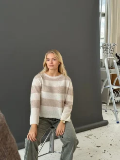 Design By Si Christelle striktrøje med striber - Beige/off white Sale