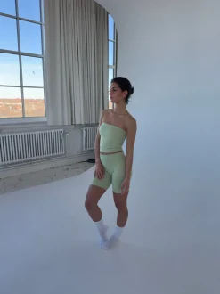 Design By Si Core tube top - Matcha Sale