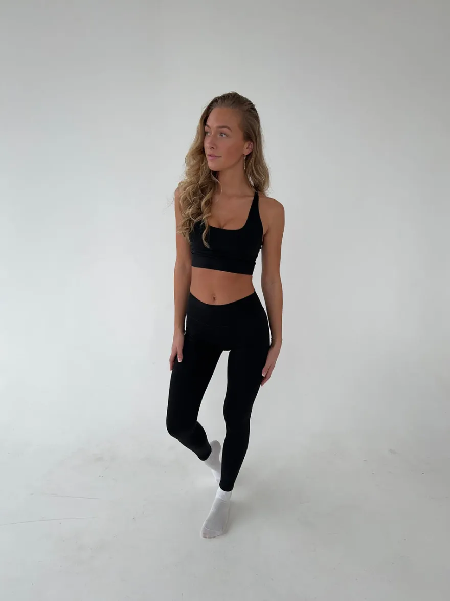 Design By Si Crossback bra - Jet Black Hot