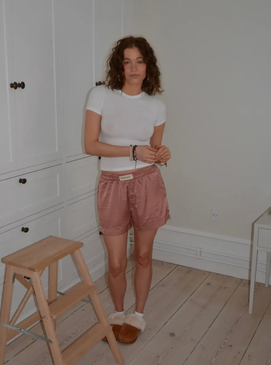 Design By Si Day dreamin' pyjamasshorts i satin - Rosa Sale
