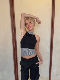 Design By Si Debby halterneck top med striber - Sort/hvid Hot
