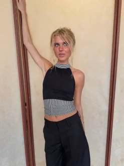 Design By Si Debby halterneck top med striber - Sort/hvid Hot
