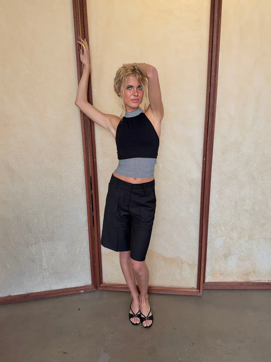 Design By Si Debby halterneck top med striber - Sort/hvid Hot