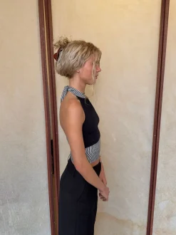 Design By Si Debby halterneck top med striber - Sort/hvid Hot