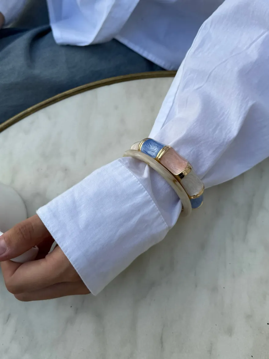 Design By Si Ebony armbånd med striber - Blå/lyserød/hvid/guld Clearance