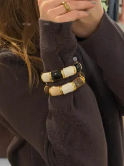 Design By Si Ebony armbånd med striber - Sort/hvid