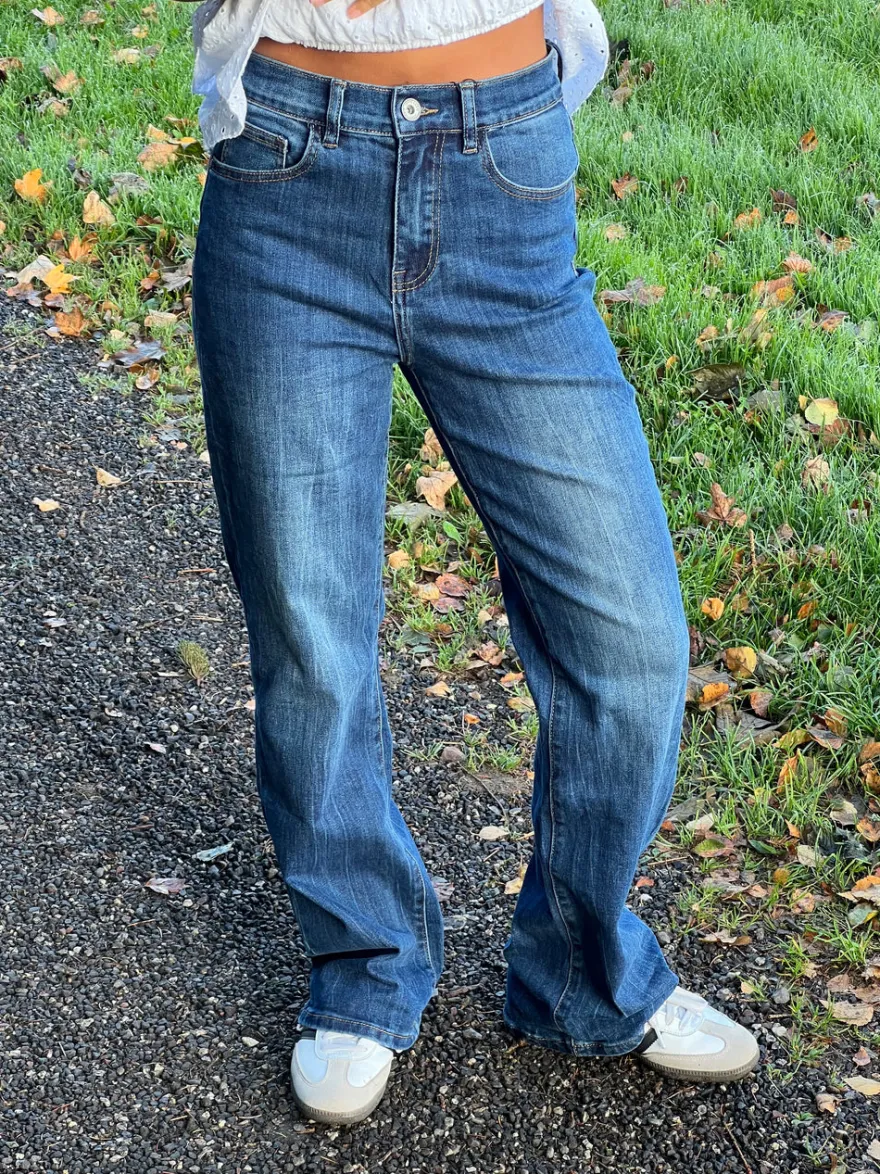 Design By Si Edelina flare jeans - Blå denim Sale
