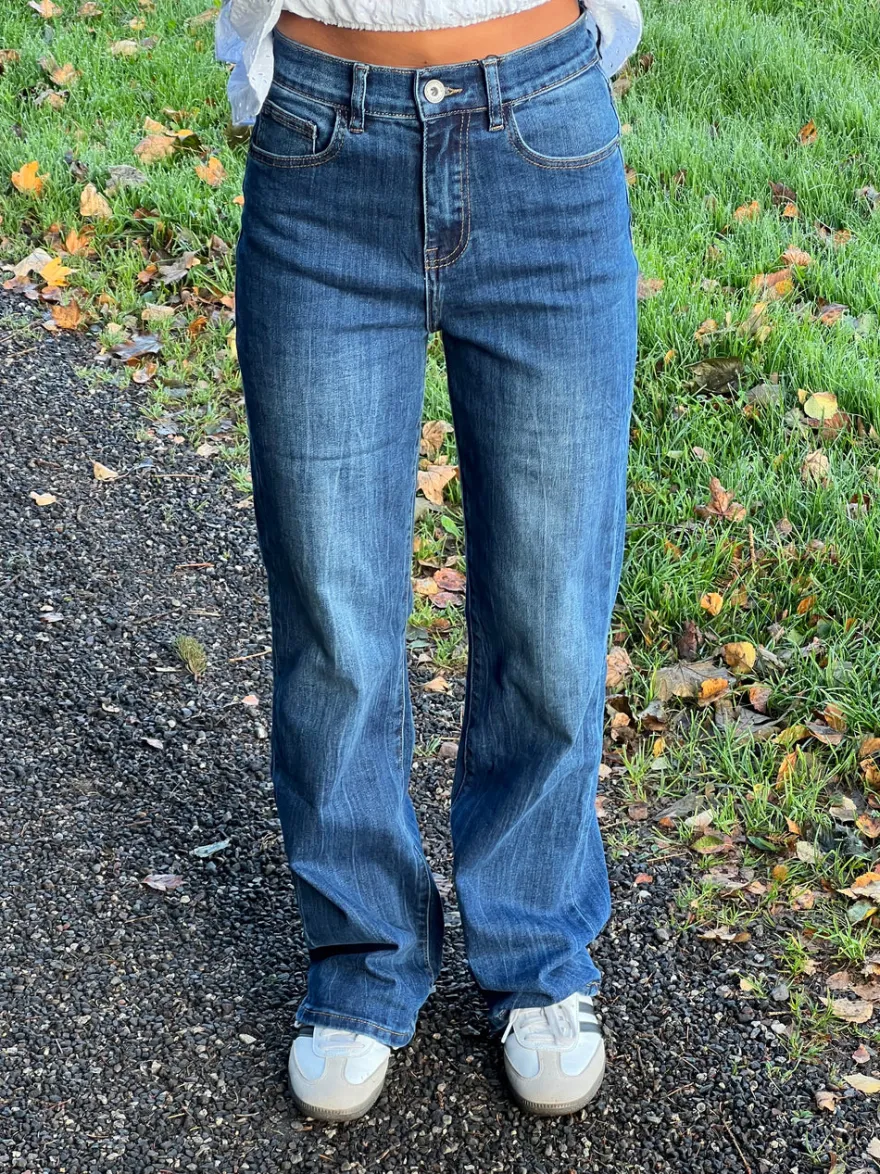 Design By Si Edelina flare jeans - Blå denim Sale