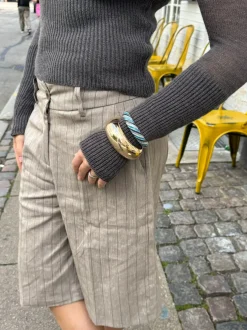 Design By Si Eivora armbånd med striber - Blå nuancer/guld New
