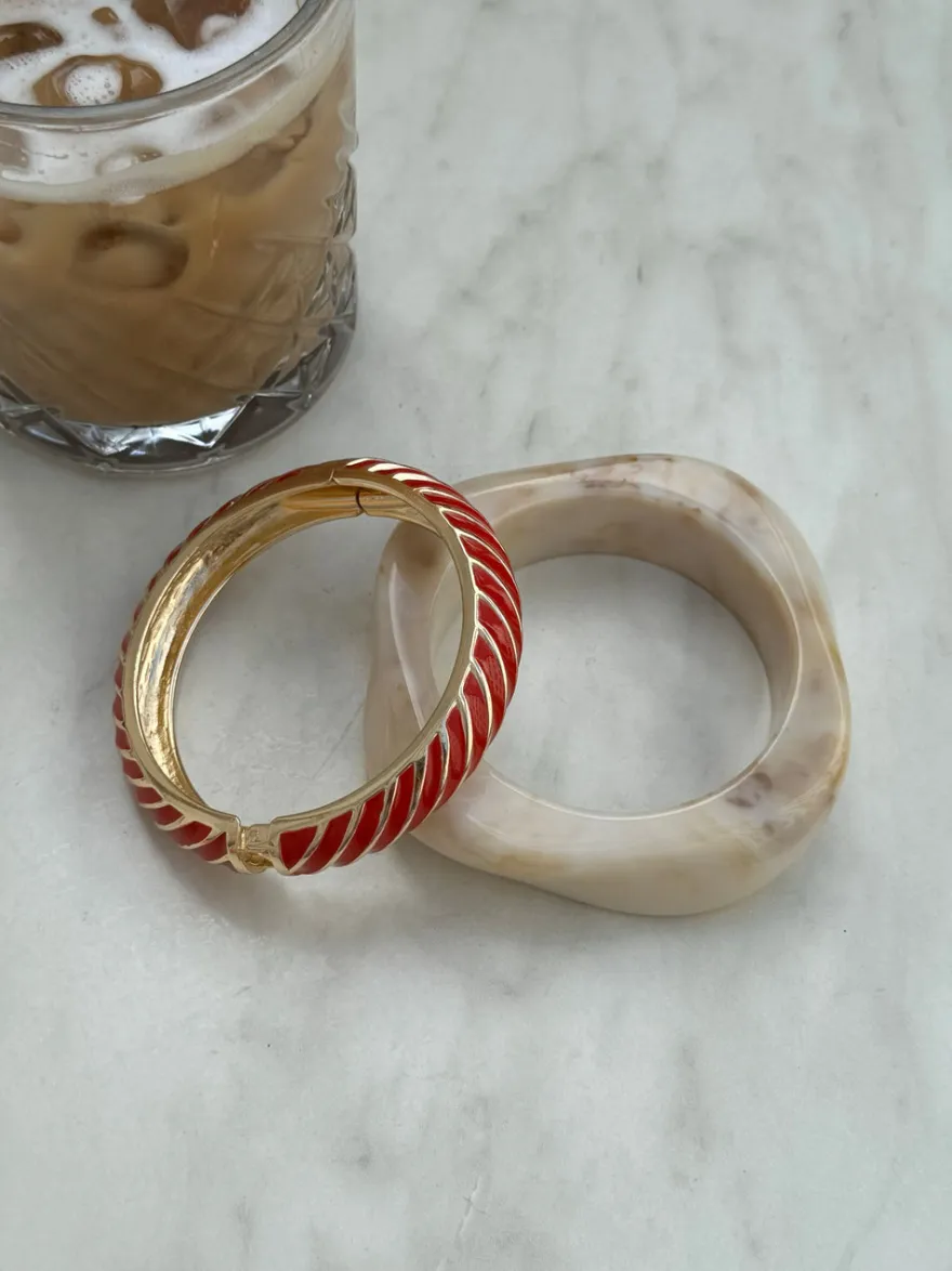 Design By Si Eivora armbånd med striber - Rød/guld Sale
