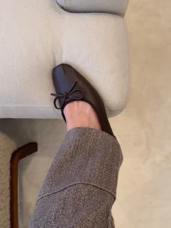 Design By Si Eline ballerinaer med detaljer - Mørkebrun Sale
