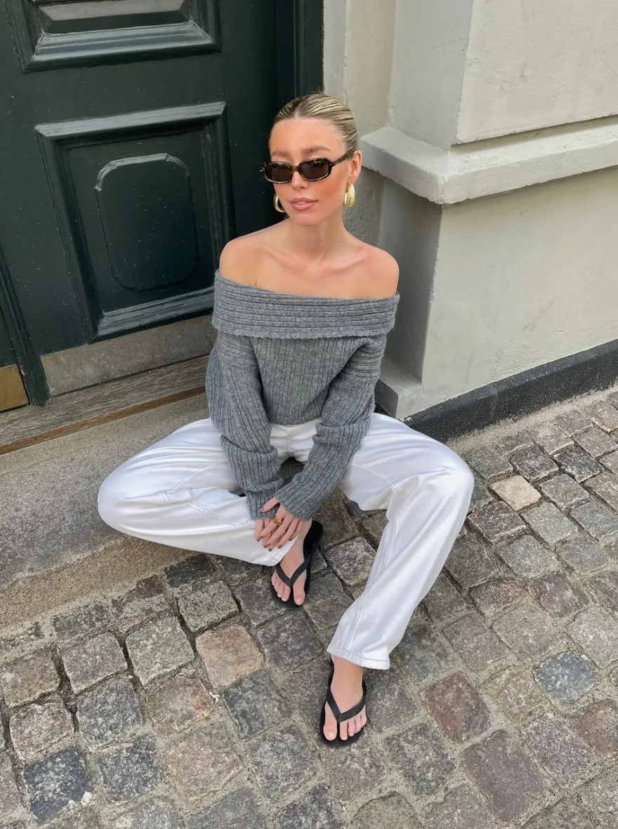 Design By Si Elinor off shoulder strik - Grå New