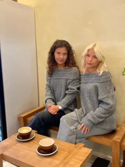 Design By Si Elinor off shoulder strik - Grå New