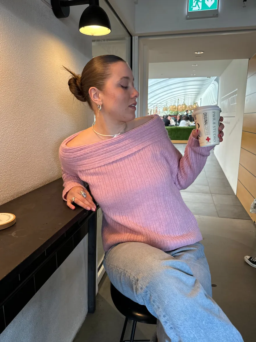 Design By Si Elinor off shoulder strik - Lyserød Discount